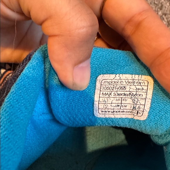 PLAE Kids Sneakers - Gray and Blue with Green Accents - Picture 3 of 3